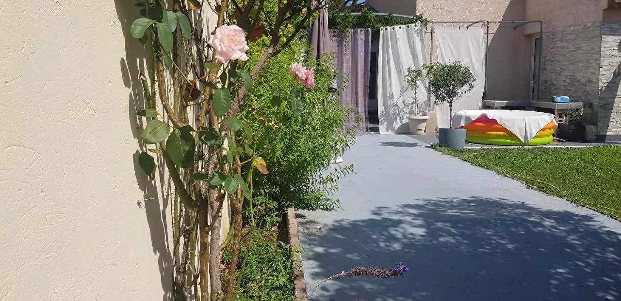 Studio Provence Avignon France